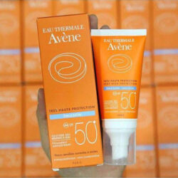 Kem chống nắng Avene Very High Protection Emulsion Dry Touch SPF 50+ 50ml 5 Kem chống nắng Avene Tres Haute Protection Emulsion SPF 50+ 50ml