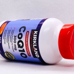 Viên hỗ trợ tim mạch Kirkland Signature CoQ10 300mg 100 viên 9 vien ho tro tim mach kirkland signature coq10 300mg 100 vien kna