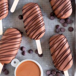 Chocolate lỏng Hershey's Syrup Genuine Chocolate Flavor 1.36kg 14 chocolate long hersheys syrup genuine chocolate flavor 680g 1 36kg knh