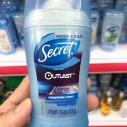 Lăn khử mùi sáp Secret Outlast Xtend Completely Clean Invisible Solid 73g 6 lan khu mui secret outlast xtend completely clean invisible solid 73g 3742 2