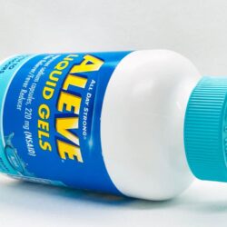 Viên uống Aleve Pain Reliever Naproxen Sodium 220mg 160 Liquid Gels 8 thuoc giam cac con dau nhuc nhanh aleve pain reliever 160 vien knb