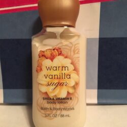 Sữa dưỡng thể Bath & Body Works Body Warm Vanilla Sugar Body Lotion 88ml 6 sua duong the bath and body works body warm vanilla sugar body lotion 88ml c