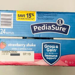 Sữa Pediasure nước hương dâu Pediasure Grow & Gain Strawberry Shake Thùng x24 chai 15 sua pediasure nuoc huong dau pediasure grow gain strawberry shake thung 24 chai knf