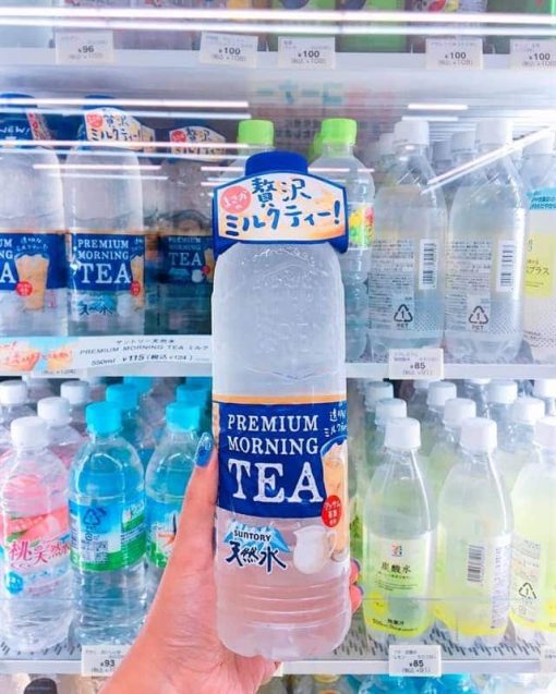 Nước suối trà sữa Suntory Nhật Bản Chai 550ml