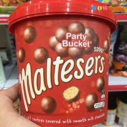 Chocolate bánh Maltesers Party Bucket 520g 5 chocolate banh mars maltesers party bucket 520g 1