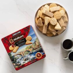 Bánh quy bơ Kirkland Signature Walkers Premium Shortbread Selection 2.1kg 15 banh quy bo kirkland signature walkers premium shortbread selection 2 1kg 251223 kc 1