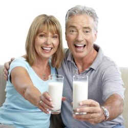 couple old people drink milk