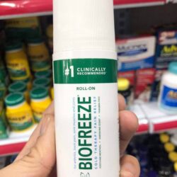 Dầu xoa bóp giảm nhanh các cơn đau khớp Biofreeze Roll On 74ml 7 giam nhanh cac con dau khop biofreeze roll 74ml 1458