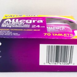 Viên chống dị ứng Allegra Allergy 24hr 70 Tablets 13 vien chong di ung cho nguoi lon allegra adult 24 hour allergy 180mg 70 vien kf
