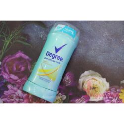 Lăn khử mùi sáp Degree Dry Protection Fresh Invisible Solid 74g 6 de2