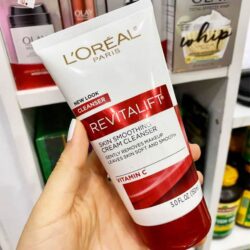 Sữa rửa mặt ngăn lão hóa L'Oreal RevitaLift Cream Cleanser 150ml 10 sua rua mat ngan lao hoa loreal revitalift cream cleanser 150ml knwc