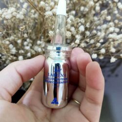 Tế bào gốc dưỡng trắng da của Úc Lariena Cellular Whitening Concentrate 3x 8ml 13 te bao goc duong trang da cua uc lariena cellular whitening concentrate 3x 8ml kne