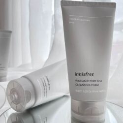 Sữa rửa mặt tro núi lửa Innisfree Jeju Volcanic Pore Cleansing Foam 150g 8 sua rua mat tro nui lua innisfree jeju volcanic pore cleansing foam 150ml kb