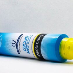 Xịt chống nắng Neutrogena Cooldry Sport SPF70 141g 7 xit chong nang neutrogena cooldry sport spf 70 141g knc