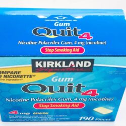 Kẹo cai thuốc lá Kirkland Signature Quit 4 Gum Original 190 viên 8 keo cai thuoc la cho nguoi nghien nang kirkland signature quit 4 gum 190 vien knb