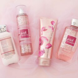 Xịt thơm Bath & Body Works Pink Cashmere Fragrance Mist 88ml 7 bo suu tap bath and body works pink cashmere 88ml set mini 1
