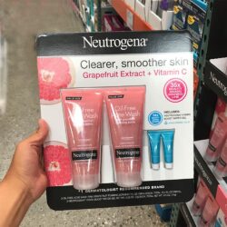 Vỉ sữa rửa mặt ngừa mụn và kem dưỡng Neutrogena Oil-Free Acne Wash Clearer Smoother Skin (4 tuýp) 5 vi sua rua mat tri mun va kem duong neutrogena oil free acne wash clearer smoother skin 4 tuyp a