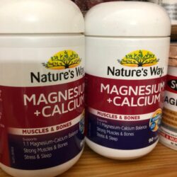 Viên hỗ trợ cơ xương Nature’s Way Magnesium + Calcium +D3 +K2 90 viên 7 vien uong chac co khoe xuong natures way magnesium calcium 90 vien a