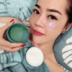 Mặt nạ mắt JM Solution Marine Luminous Pearl Deep Moisture Eye Patch 60 miếng (hủ xanh) 10 Mặt nạ mắt JM Solution Marine Luminous Pearl Deep Moisture Eye Patch 60 miếng (hủ xanh)