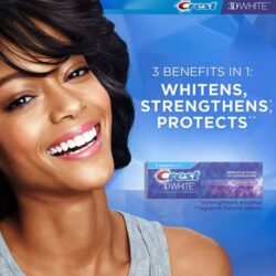 Kem đánh răng Crest 3D White Whiten & Protects Radiant Mint 153g x5 6 Lốc 5 kem đánh răng Crest 3D White Whiten & Protects Radiant Mint 153g