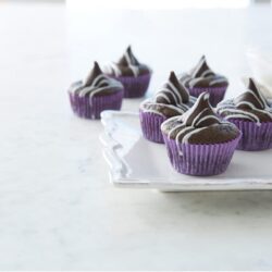 Socola đắng Hershey's Kisses Special Dark Chocolate 340g 16 Socola đắng Hershey's Kisses Special Dark Chocolate 340g new