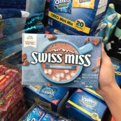 Bột cacao và kẹo Marshmallow Swiss Miss Marshmallow Hot Cocoa Mix 313g