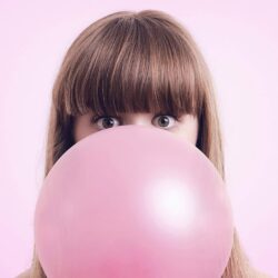 Kẹo gum kéo Hubba Bubba Awesome Original 56.7g vị truyền thống màu hồng