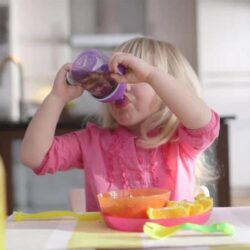 Set 2 bình uống nước có tay cầm Philips Avent cho bé từ 9 tháng tuổi 8 Set 2 bình uống nước có tay cầm Philips Avent cho bé từ 9 tháng tuổi