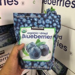 Việt Quất sấy khô Kirkland Signature Organic + Dried Blueberries 567g 5 Việt Quất sấy khô Kirkland Signature Organic Dried Blueberries 567g