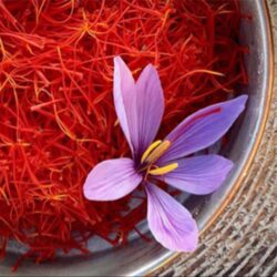 Nhuỵ hoa Nghệ Tây Iran Mojalal Saffron 5g tặng kèm Cối chày 9 Nhuỵ hoa Nghệ Tây Iran Mojalal Saffron 5g tặng kèm Cối chày