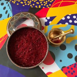 Nhuỵ hoa Nghệ Tây Iran Mojalal Saffron 5g tặng kèm Cối chày 7 Nhuỵ hoa Nghệ Tây Iran Mojalal Saffron 5g tặng kèm Cối chày