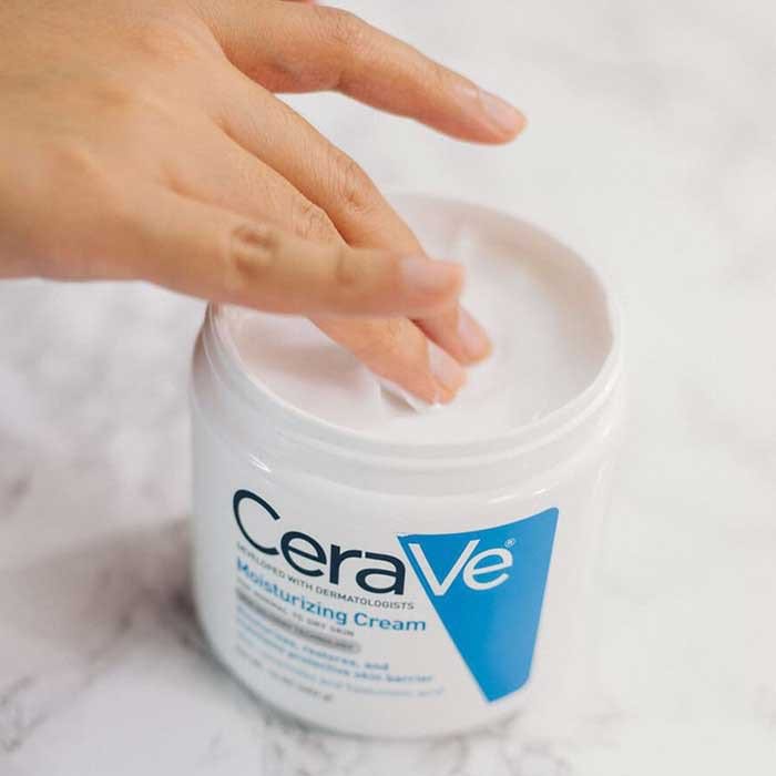 Kem dưỡng da giữ ẩm cho da khô CeraVe Moisturizing Cream 539g