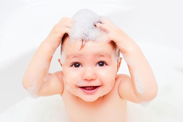 Sữa tắm cho bé dạng kem Aveeno Baby Soothing Relief Cream Wash 230ml