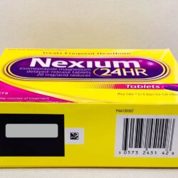 Viên uống hỗ trợ viêm loét dạ dày hành tá tràng Nexium 24hr (Hộp 3 hủ x14 Tablets) 14 vien uong ho tro viem loet da day hanh ta trang nexium 24hr 42 vien kf