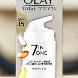 Kem dưỡng ẩm chống lão hóa ban ngày Olay Total Effects 7 in One Day Moisturizer SPF15 50ml 7 kem duong da olay total effects 7 in one day cream normal with spf15 50g 111223 ka
