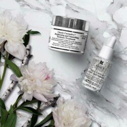 Kem dưỡng phục hồi da KIEHL'S Clearly Corrective™ Brightening & Smoothing Moisture Treatment 50ml 6 kem duong phuc hoi da kiehls clearly corrective™ brightening smoothing moisture treatment 1