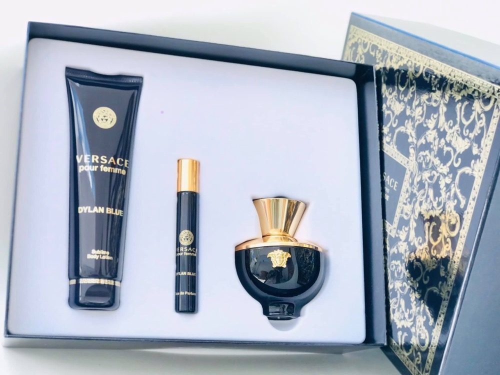 Versace Dylan Blue Pour Femme EDP Gift Set 3 ( nước hoa 100ml / lotion 150ml / chai xịt 10ml )