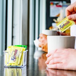 goi thay the duong splenda no calorie sweetener bonus pack 1 2kgx1200 goi kg