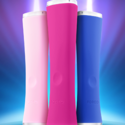 phuong phap tri mun bang anh sang foreo cobalt blue4