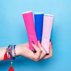 phuong phap tri mun bang anh sang foreo espada megenta 1