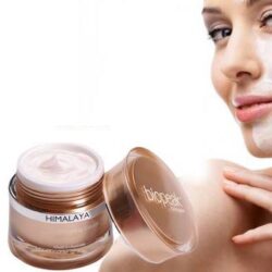 Kem dưỡng trắng da xóa nám Lanopearl Himalaya Herbal Whitening Cream 50ml 6 Kem duong trang da tri nam Lanopearl Hymalaya Herbal Whitening Cream 50ml1