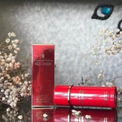 Lăn khử mùi Elizabeth Arden Red Door Cream Deodorant 40g 6 Lan khu mui Elizabeth Arden Red Door Cream Deodorant 40g1