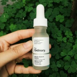 Tẩy tế báo chết The Ordinary Salicylic Acid 2% Solution 30ml 9 Tay te bao chet The Ordinary Salicylic Acid 2 Solution 30ml 2