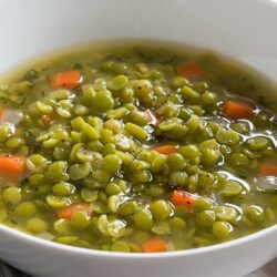 dau lang chua protein va chat xo absolute organic split green lentils 400g kb