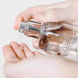 Kem dưỡng ẩm Clinique Dramatically Different™ Hydrating Jelly Set 125mlx2 10 Tinh chat khoang co dac Vichy Mineral 89 Set 50mlx23