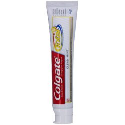 Kem danh rang Colgate Total Clean Mint 221g7