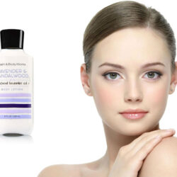 Sua duong the Bath amp Body Works Body Lotion Lavender Sandalwood 236ml1