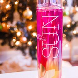 Xit thom Bath amp Body Golden Magnolia Sun Fragrance Mist 236ml1