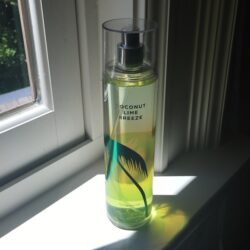 Xit thom Bath amp Coconut Line Brezze Fragrance Mist 236ml