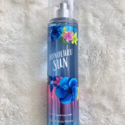 Xit thom Bath amp Honolulu Sun Fragrance Mist 236ml1